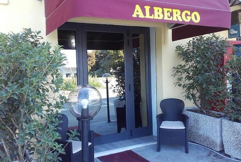 Apartament Affitti Only Sleep Bagno Privato Parma Zewnętrze zdjęcie